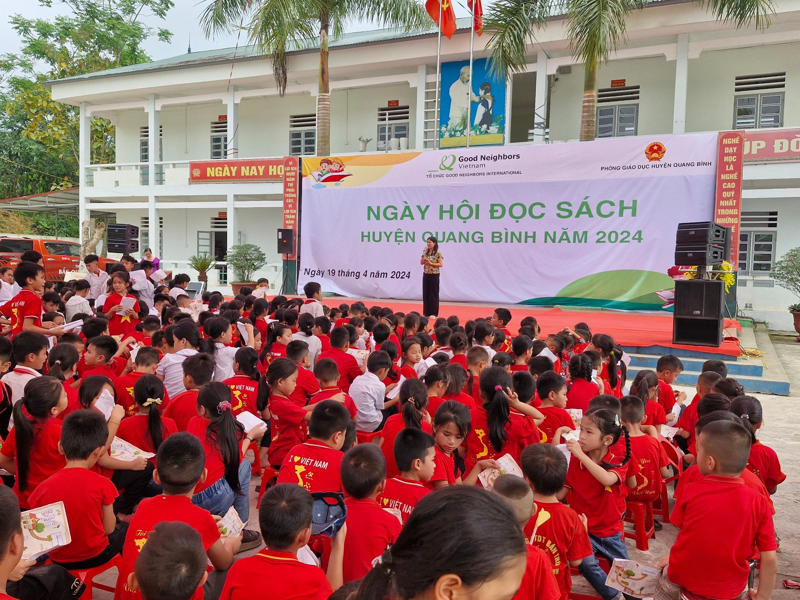 Hơn 700 người tham gia Ngày hội đọc sách huyện Quang Bình năm 2024