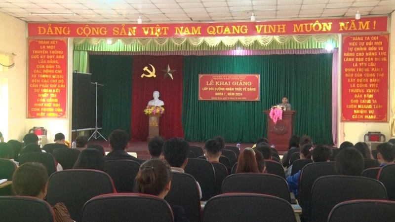Quang Bình khai giảng Lớp bồi dưỡng nhận thức về Đảng khoá I, năm 2024