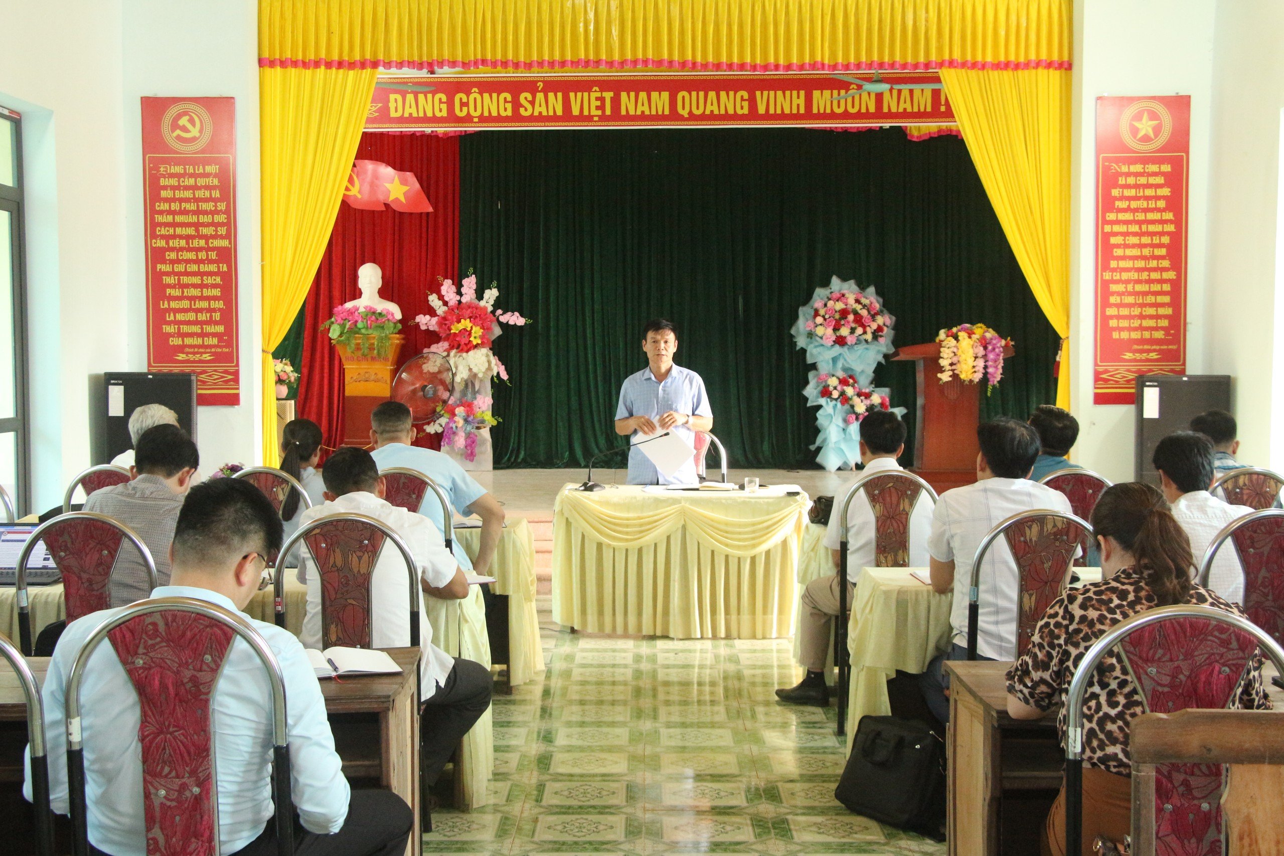 Đoàn công tác Sở Kế hoạch và Đầu tư làm việc tại huyện Quang Bình