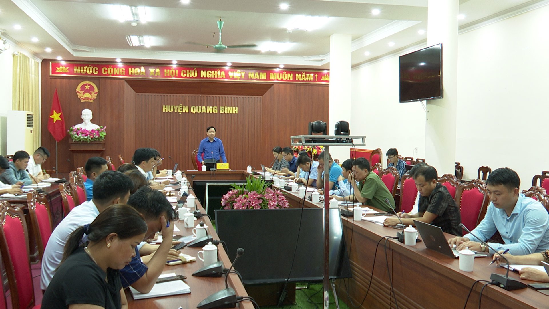 Họp triển khai tổ chức Hội chợ việc làm huyện Quang Bình năm 2024