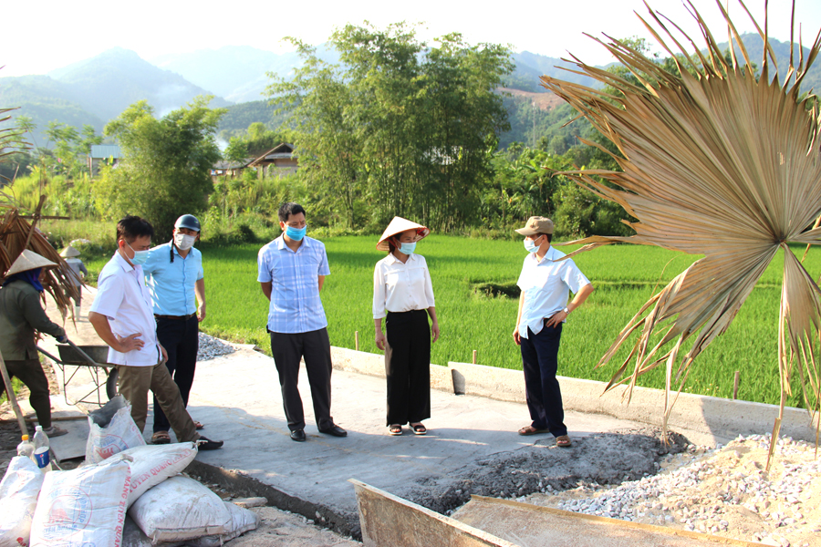 Nỗ lực hoàn thành tiêu chí Giao thông ở Tân Nam và Yên Thành (Quang Bình)