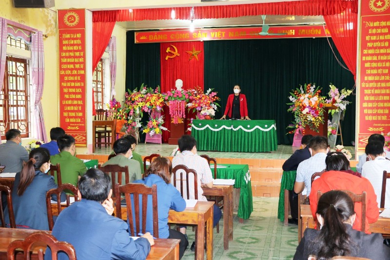 Phó chủ tịch UBND Quang Bình kiểm tra công tác phòng, chống dịch bệnh Covid-19 tại xã Xuân Giang