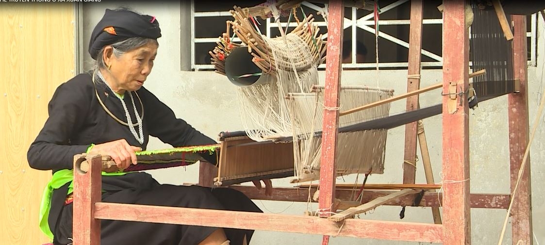 Phát triển làng nghề truyền thống ở xã Xuân Giang