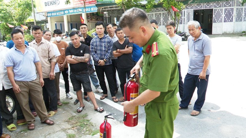 Công an huyện Quang Bình huấn luyện nghiệp vụ phòng cháy và chữa cháy năm 2023